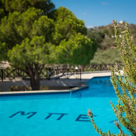 Ambelos Aparthotel 3*